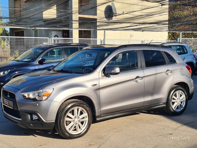 Mitsubishi ASX 1.8 DID PANO N A V I