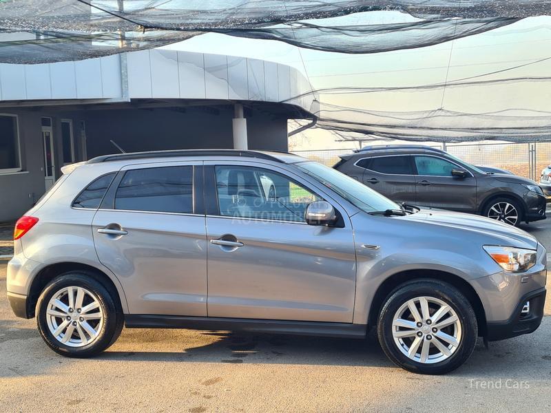 Mitsubishi ASX 1.8 DID PANO N A V I