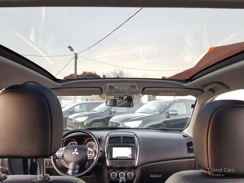Mitsubishi ASX 1.8 DID PANO N A V I
