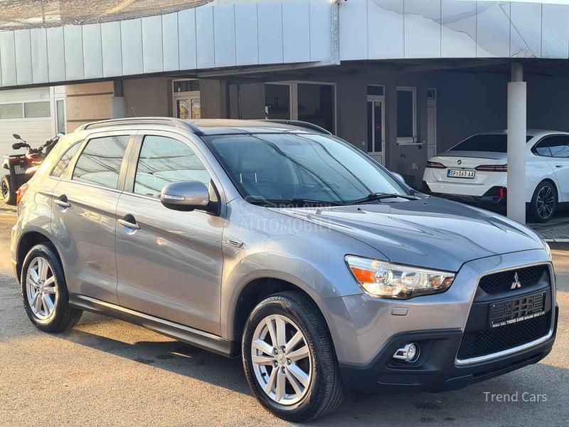 Mitsubishi ASX 1.8 DID PANO N A V I