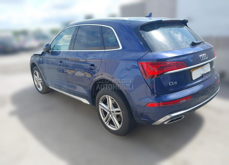 Audi Q5 2.0 DPUA 2022. god. -  kompletan auto u delovima