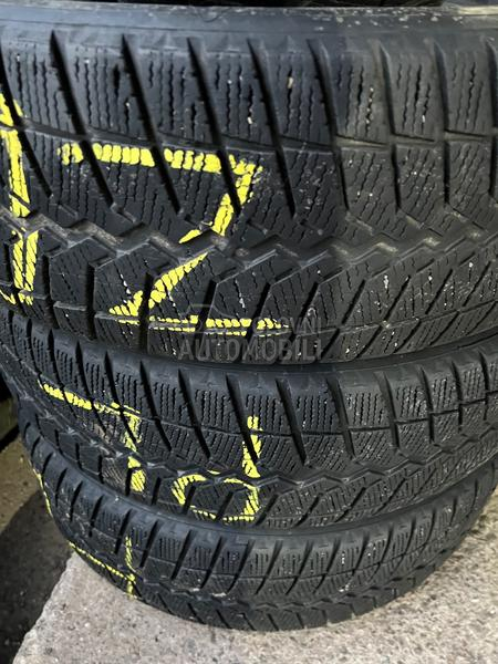 Vredestein 215/65 R16 Zimska