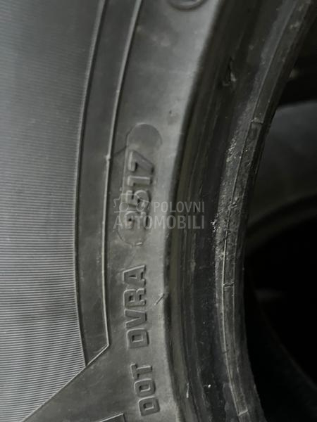 Vredestein 215/65 R16 Zimska