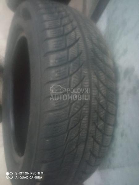 Goodride 205/60 R16 Zimska
