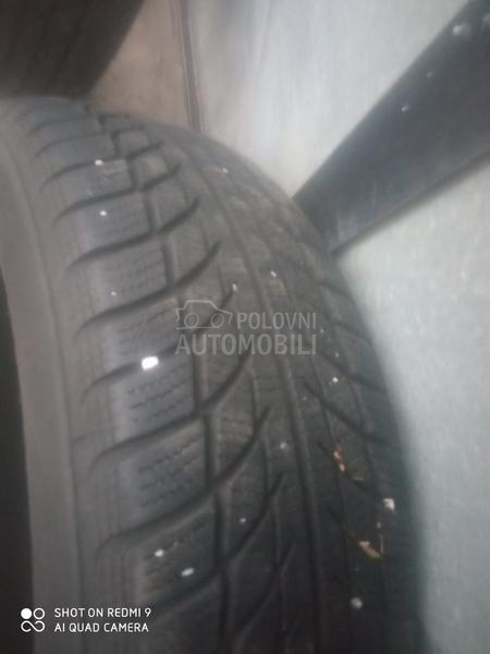 Goodride 205/60 R16 Zimska