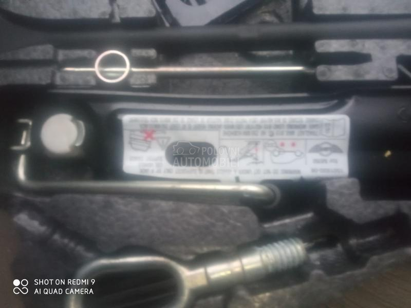 Set rezervnog točka za sve