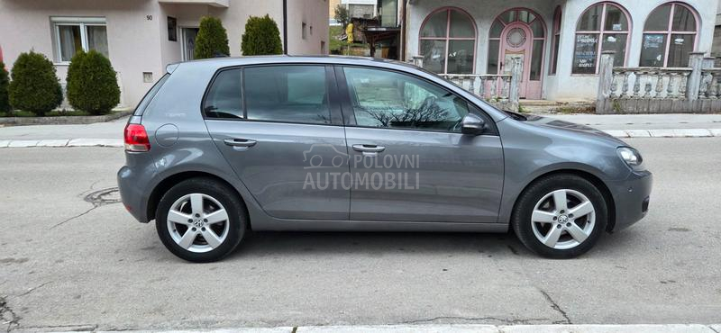 Volkswagen Golf 6 1.6TDI TEAM