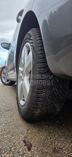 Volkswagen Golf 6 1.6TDI TEAM