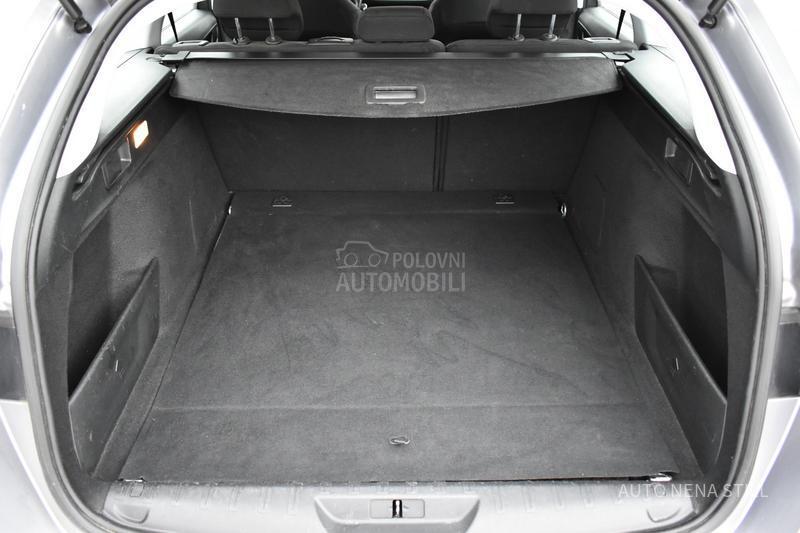 Peugeot 308 SW Active 1.2