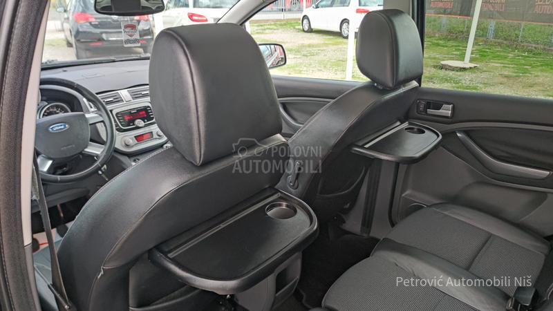 Ford C-Max 2.0i 16v /TITANIUM/