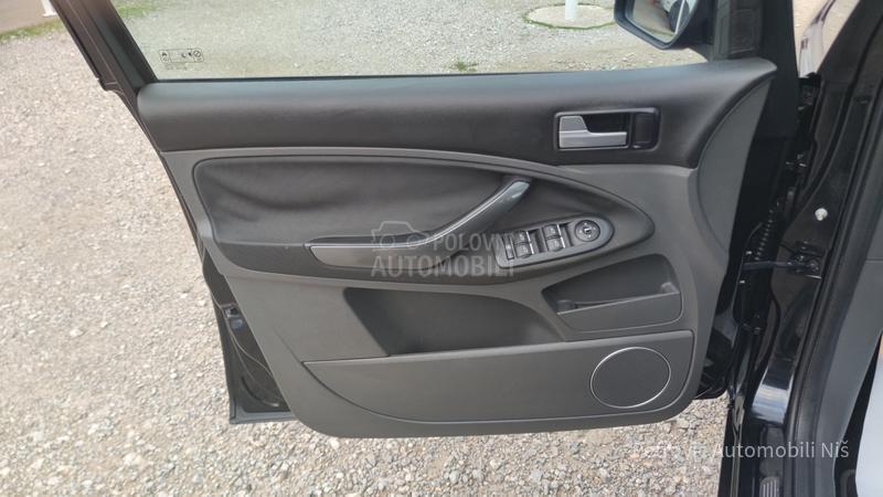 Ford C-Max 2.0i 16v /TITANIUM/