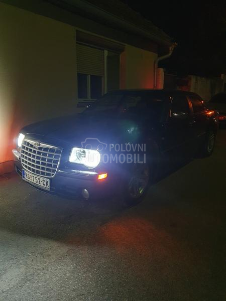 Chrysler 300C 