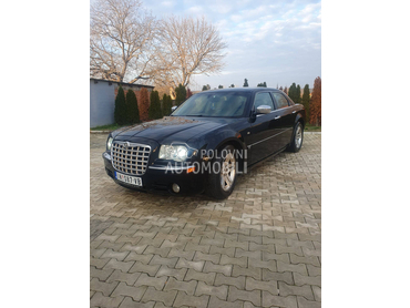 Chrysler 300C 