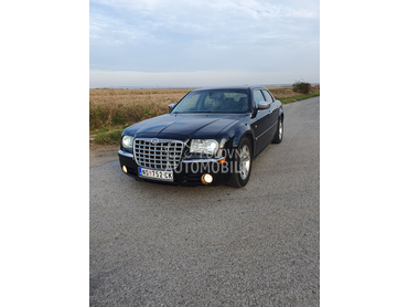 Chrysler 300C 