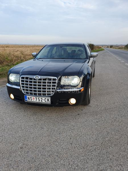 Chrysler 300C 