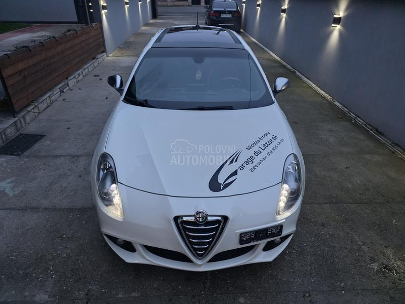 Alfa Romeo Giulietta 1750 TBI