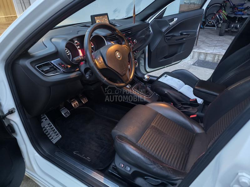 Alfa Romeo Giulietta 1750 TBI