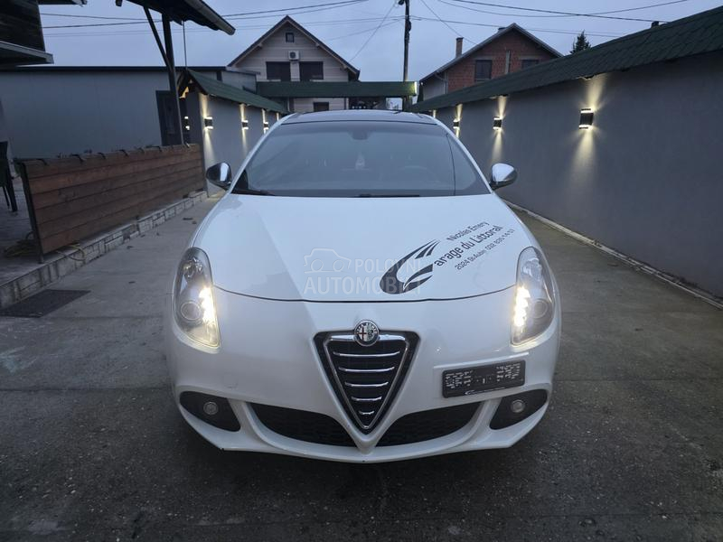 Alfa Romeo Giulietta 1750 TBI