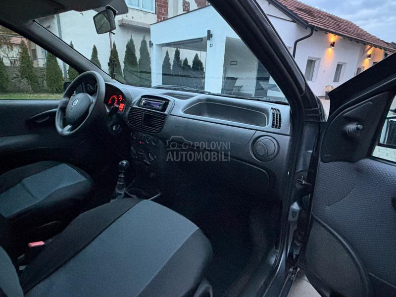 Fiat Punto 1.2 8v o.p.i.s