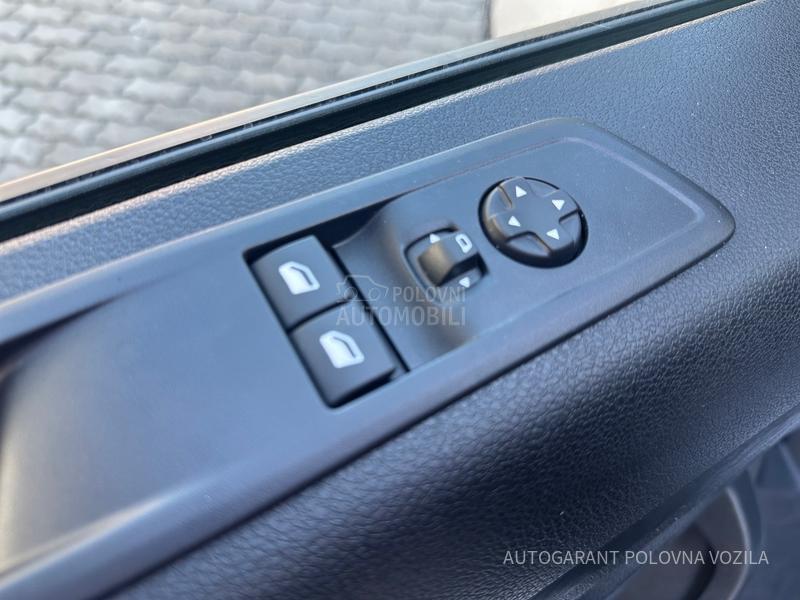 Peugeot Expert L3 2.0 180 AT