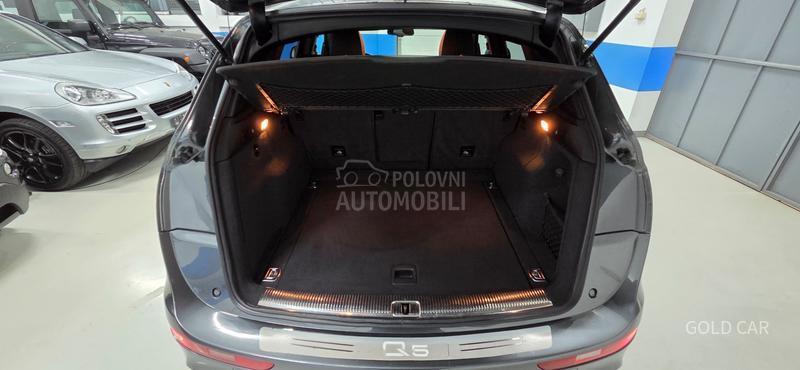 Audi Q5 2.0tdi quattro Sline