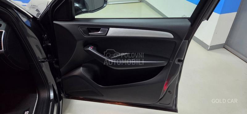 Audi Q5 2.0tdi quattro Sline