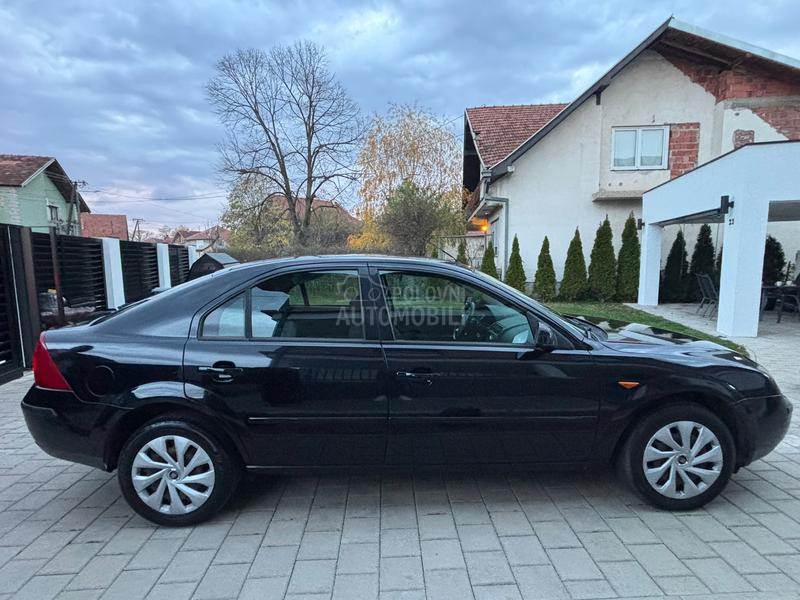 Ford Mondeo 1.8