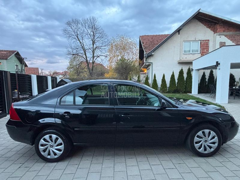 Ford Mondeo 1.8