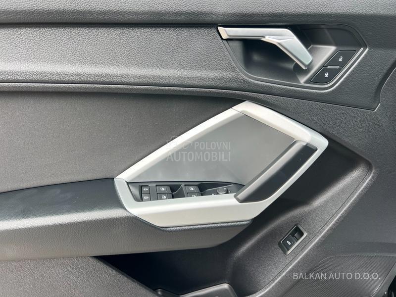 Audi Q3 2.0TDI/AUT/99634 k.m