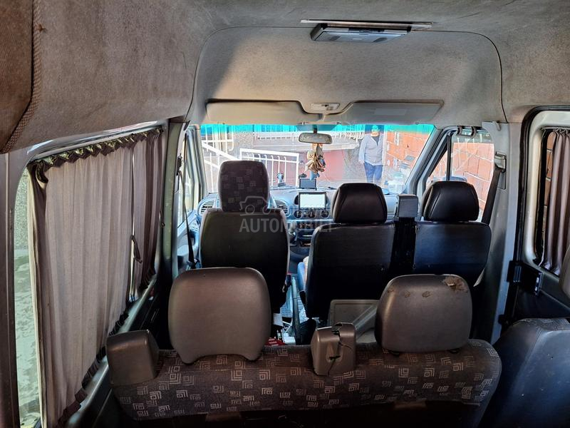 Mercedes Benz Sprinter 