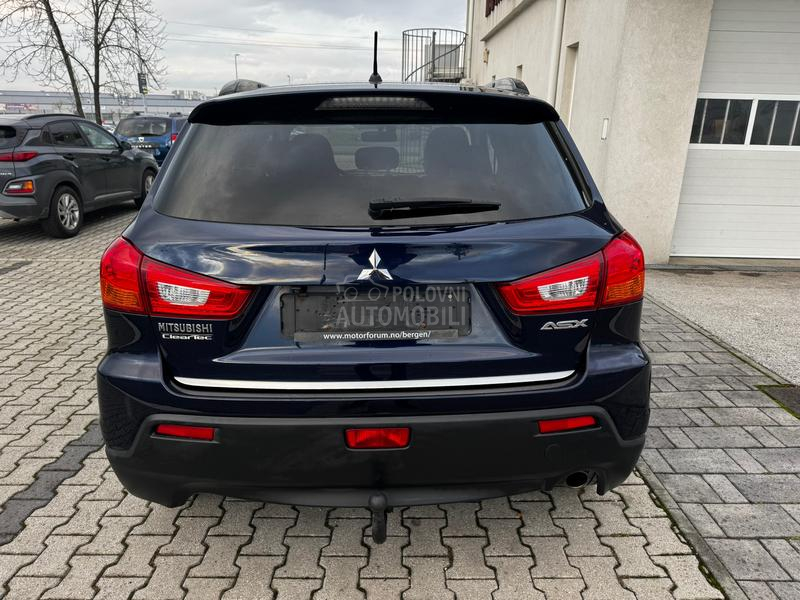 Mitsubishi ASX 