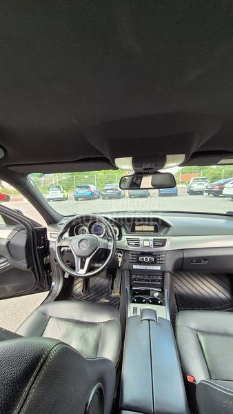 Mercedes Benz E 200 
