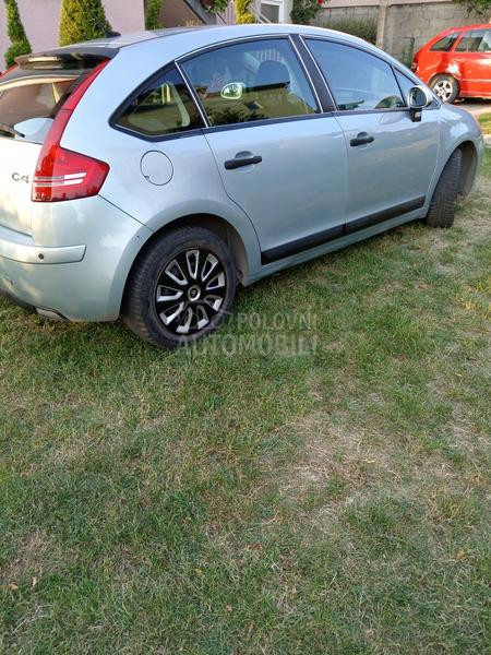 Citroen C4 