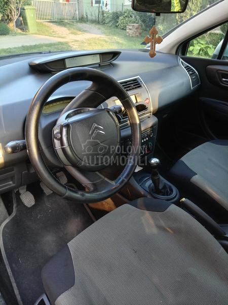 Citroen C4 