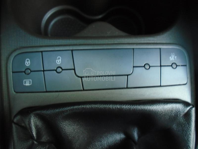 Seat Ibiza 1.2TSI ful NOV NOVO
