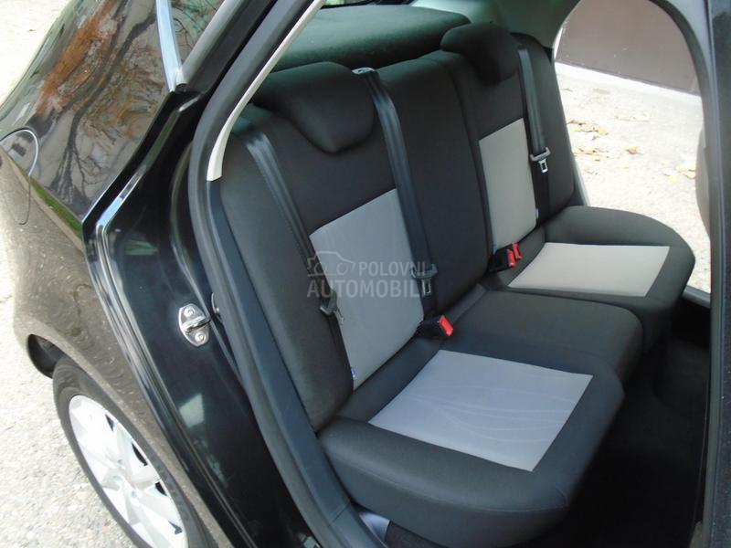 Seat Ibiza 1.2TSI ful NOV NOVO