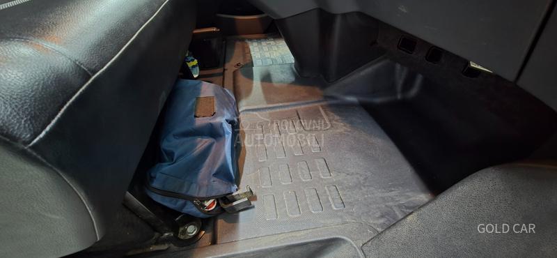 Opel Vivaro 2.0d long