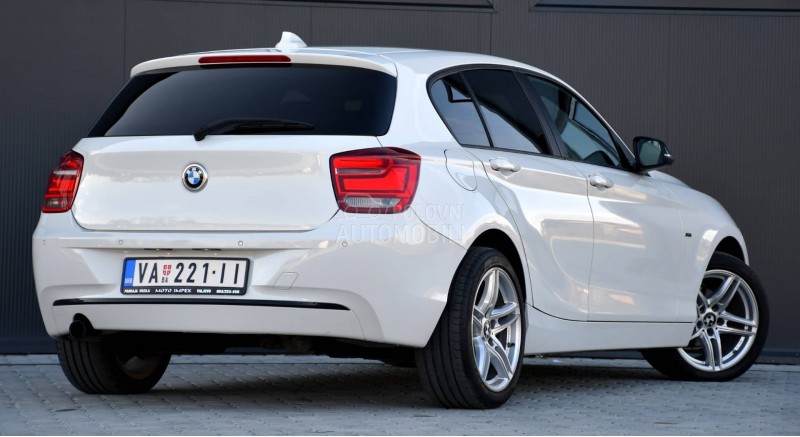 BMW 118 D / SPORT LINE / CH