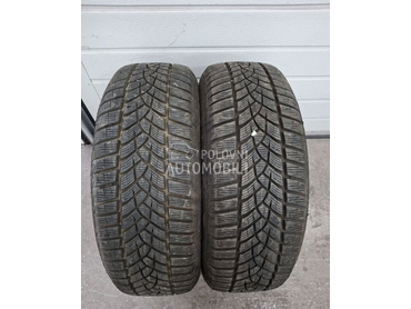 Goodyear 215/65 R16 Zimska