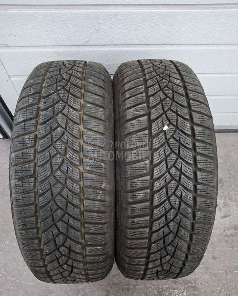 Goodyear 215/65 R16 Zimska