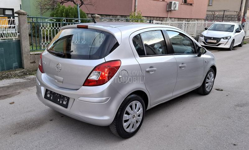 Opel Corsa D 