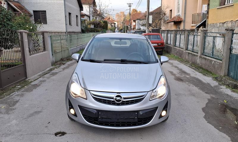 Opel Corsa D 