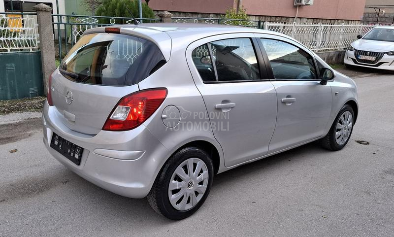 Opel Corsa D 