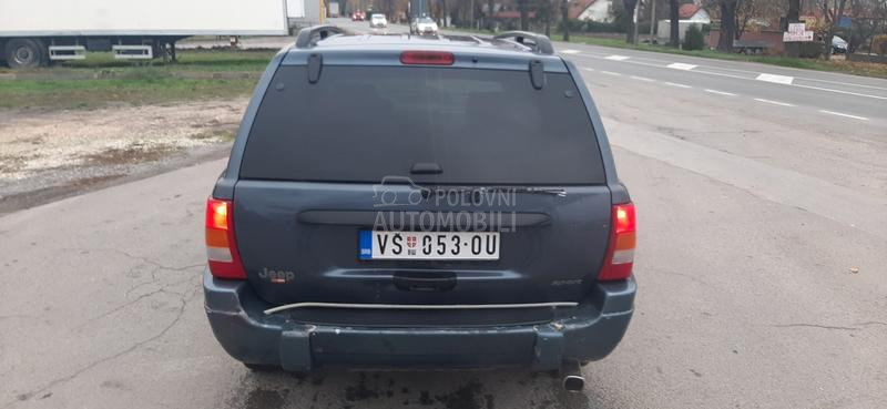 Jeep Grand Cherokee laredo