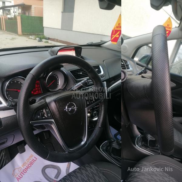 Opel Mokka 1.4i 4x4 ACTIVE CH