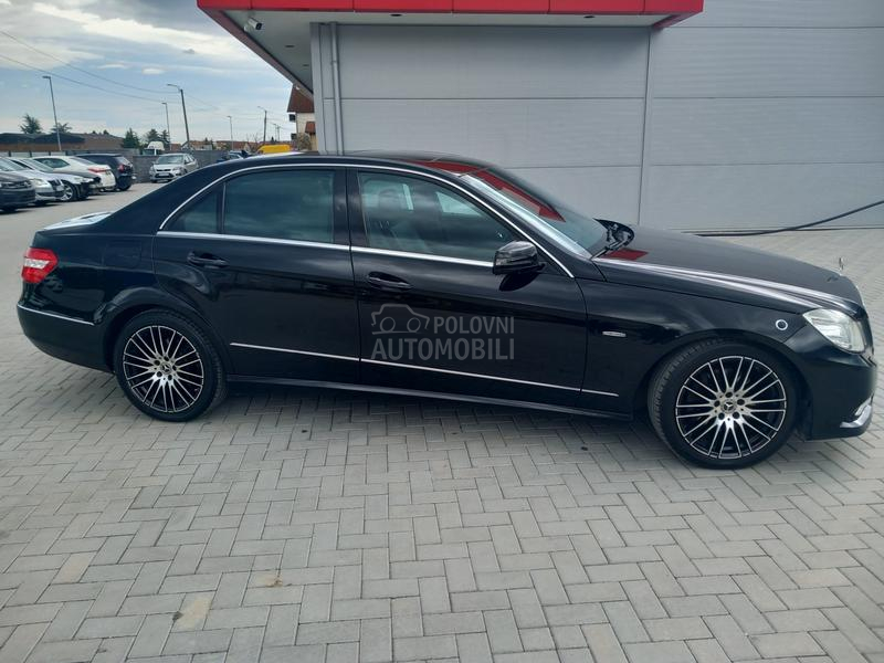 Mercedes Benz E 350 