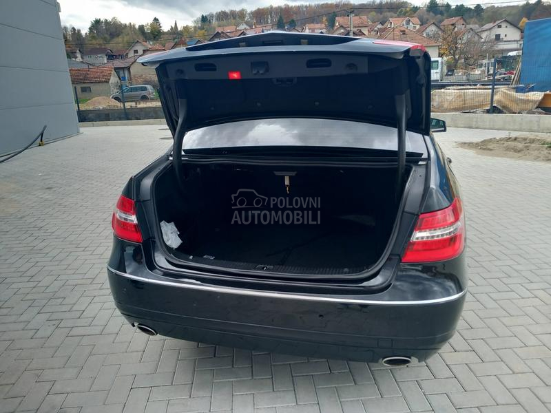 Mercedes Benz E 350 