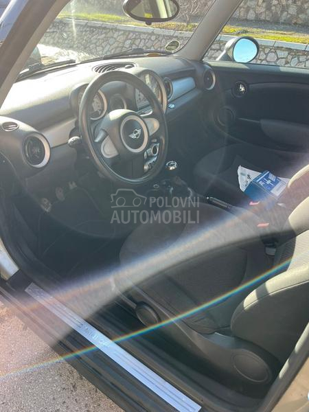 MINI Cooper 1.4
