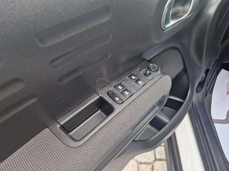 Citroen C3 Aircross VELIKI..SERVIS