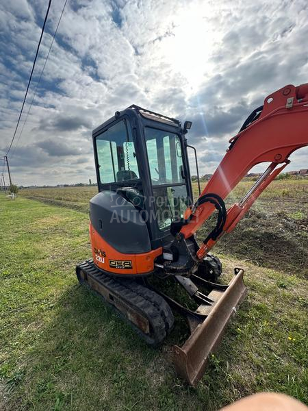 Hitachi ZX22U